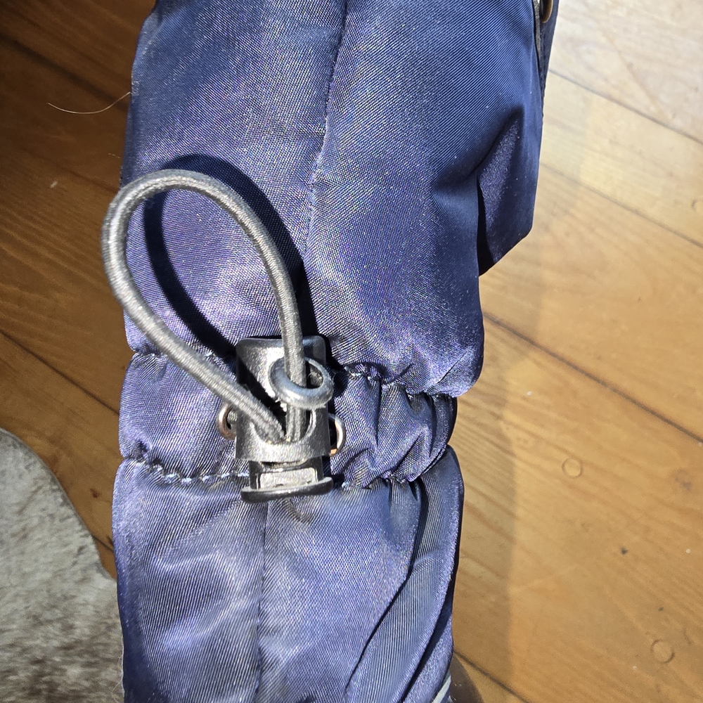 Pajar Black and Navy Winter Boots - Picture 5 of 7